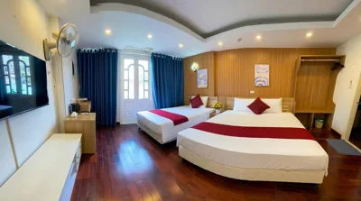 Tweepersoonskamer met Balkon — Hanoi Grand View Hotel